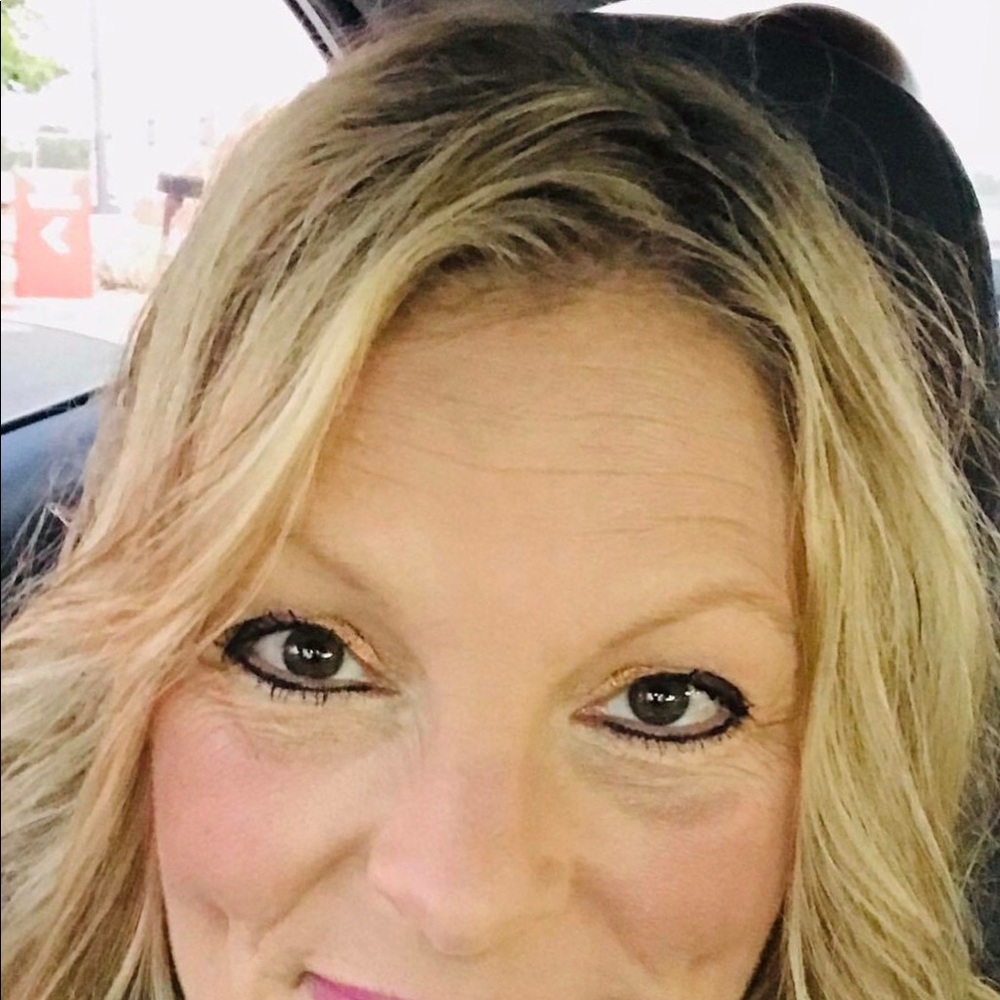Meet your Posher, Jodi